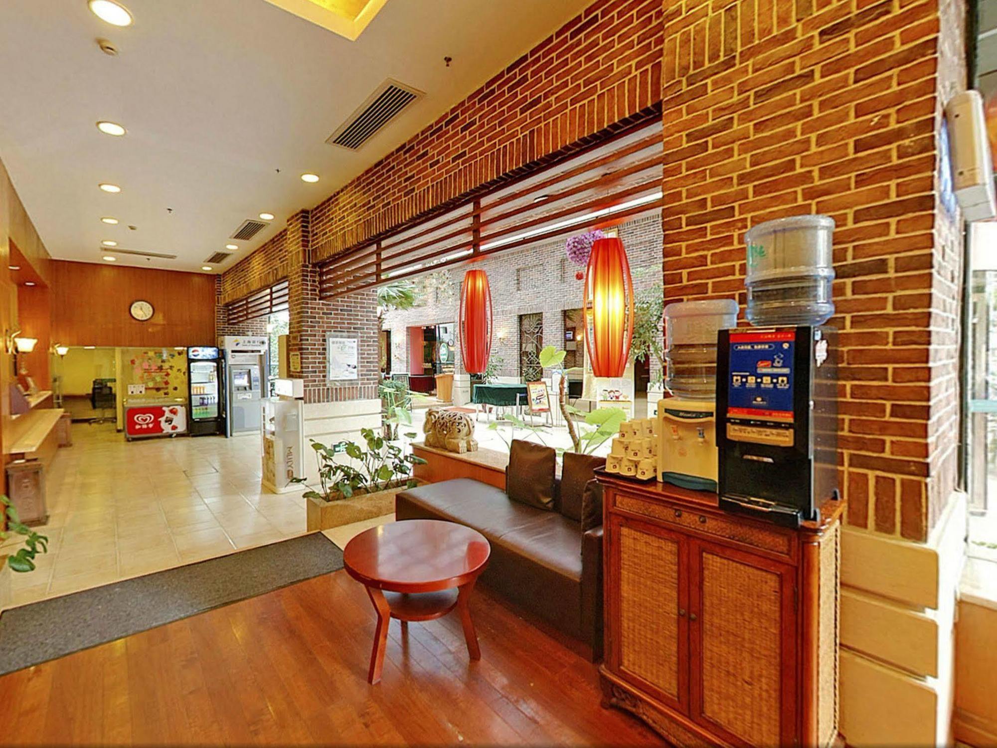 Hanting Express Shanghai Changshou Road Екстер'єр фото